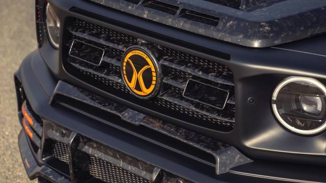 阿联酋沙漠里客户的特殊需求mansory定制版橙色大g900匹马力