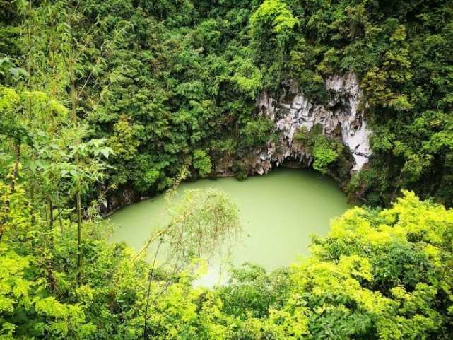 河池凤山三门海景区