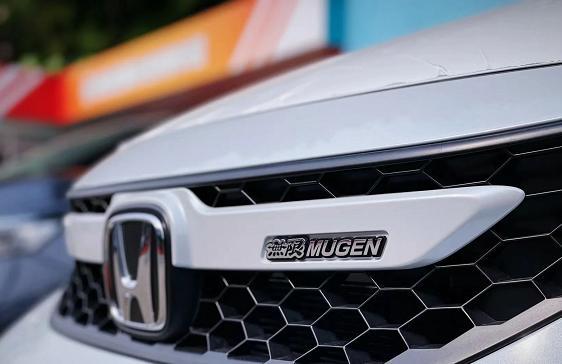 全新本田飞度无限mugen版到店,运动套件加持,还配地球梦发动机_腾讯