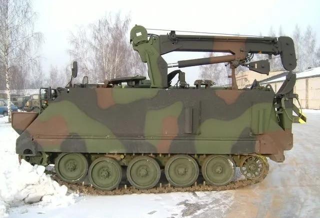 美国m117装甲车图片