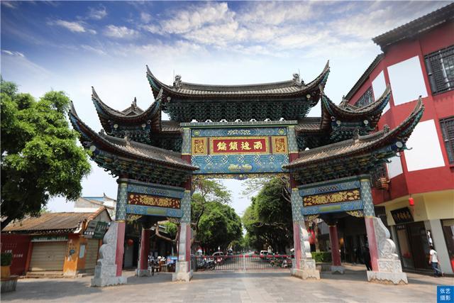建水有座明清最大衙门，临安府署“威武升堂”，现明清滇南景观_腾讯新闻