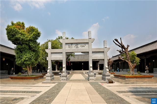 建水有座明清最大衙门，临安府署“威武升堂”，现明清滇南景观_腾讯新闻