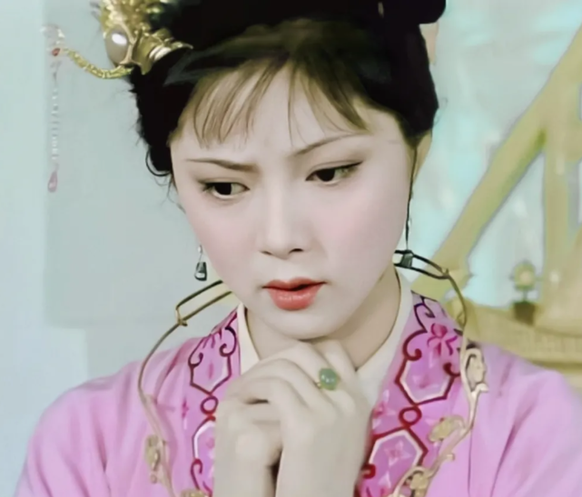 所谓金玉良缘天注定不过是人为强求空欢喜