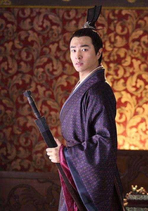 西汉后少帝刘弘汉惠帝之子没犯什么大错为何惨遭大臣废黜杀害