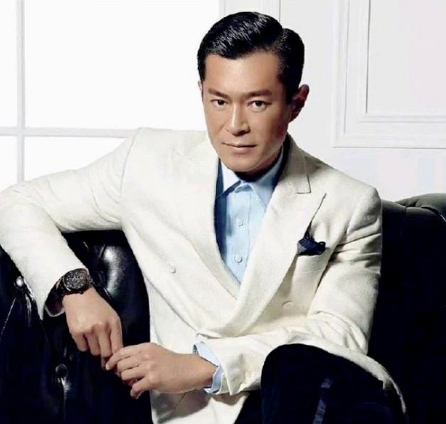 网友自曝与古天乐恋爱公开交往细节此前古天乐曾被曝隐婚生子