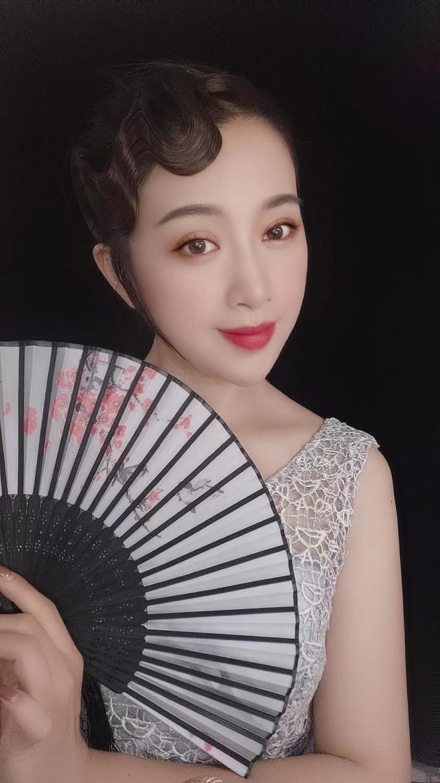 专访陈韵玲我是粤剧演员我在直播间等你传承广东文艺正新鲜