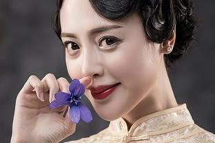 一天有人向韩俊芳举报说贾平凹经常把女人带回宿舍影响非常不好如此