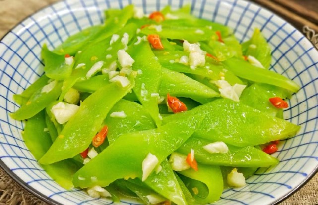 夏季吃莴笋正当时,教你6种家常莴笋的做法,经济实惠美味又下饭