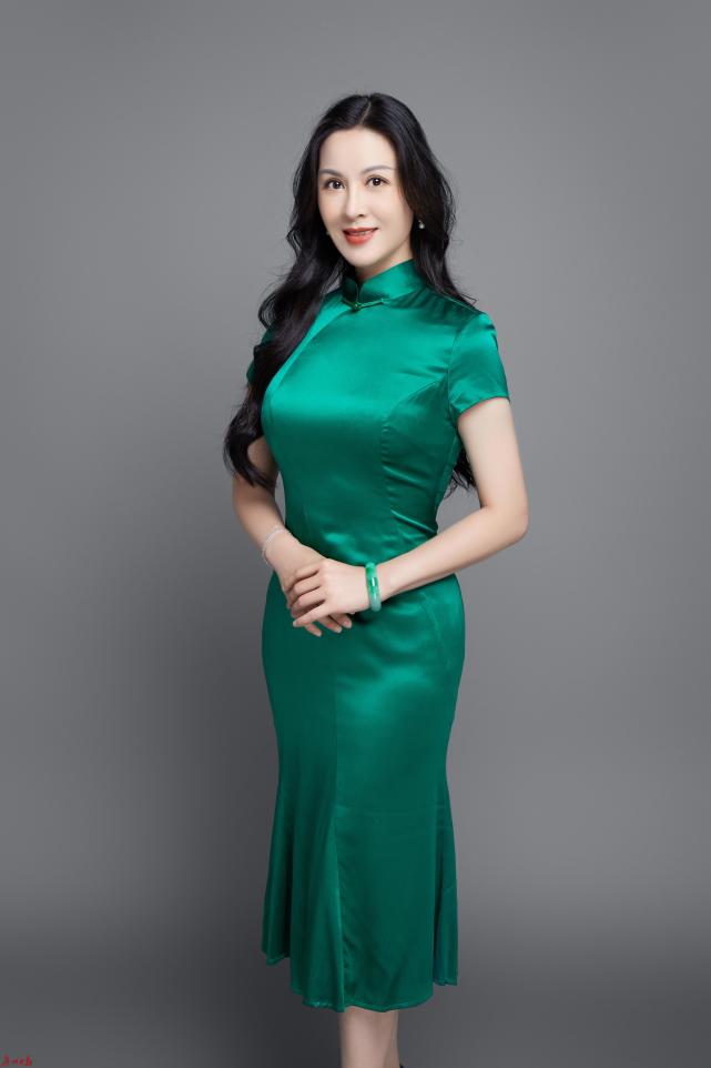 委员风采|吴非凡:组建广州红色文艺轻骑兵队,传承粤剧文化