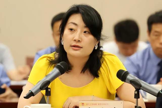 娃哈哈千金宗馥莉公开征婚,细看条件,富二代王思聪算良配吗?