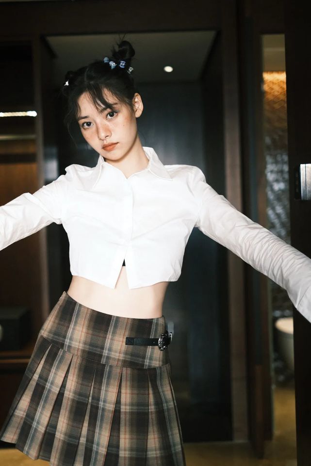 张艺上|玩酷大片上线,热爱发酵浅酷一夏