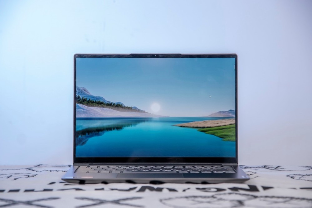 超长续航轻薄本推荐,yoga 13s入手简要体验_腾讯新闻