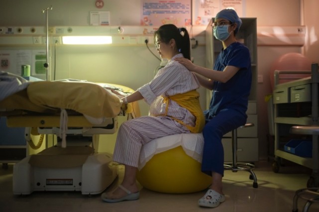 国际助产士日|产房直击,她们"托举新生"