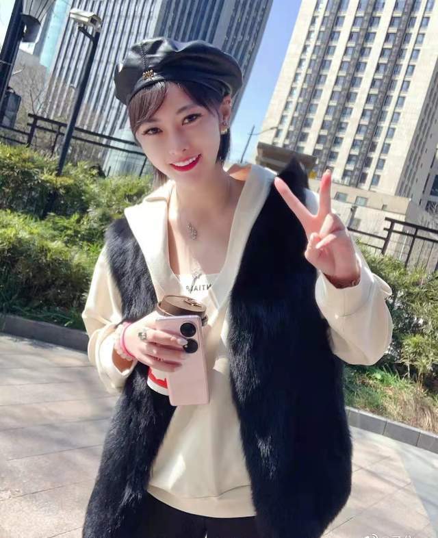 颜骏凌前妻晒新照!微微发福颜值依然高,前夫被暗指渣男从未反驳