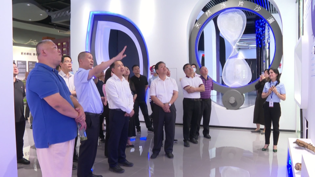 5月4日,肇庆市高要区委书记陈德培,四会市委副书记唐莹率考察团来我县