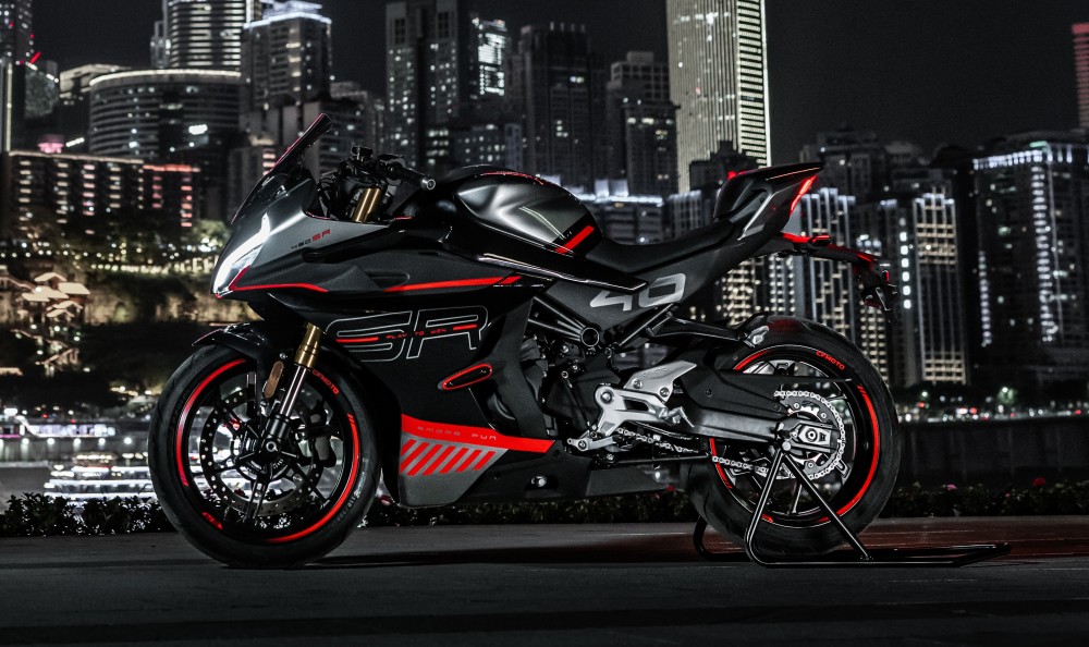 春风450sr正式售价公布 小幅度上涨600块_腾讯新闻