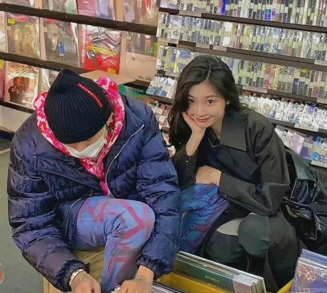 马思唯新歌引争议,网友怒批低俗下头,回应解释后仍被质疑