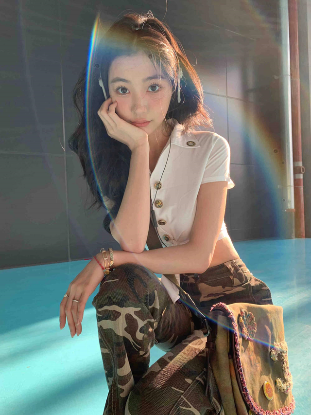 马思唯新歌引争议,网友怒批低俗下头,回应解释后仍被质疑