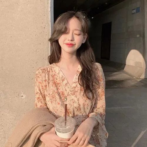 头像女生森系ins仙气:真诚待人 心洁如镜