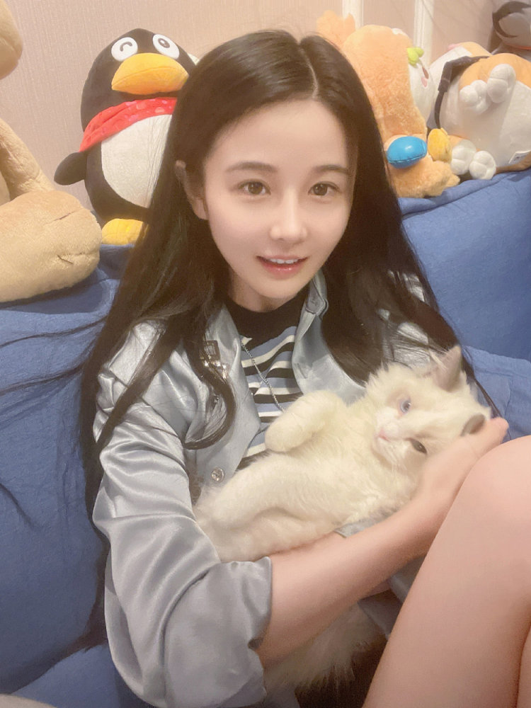 美女套图专辑931演员秦杉清纯无敌期待大火