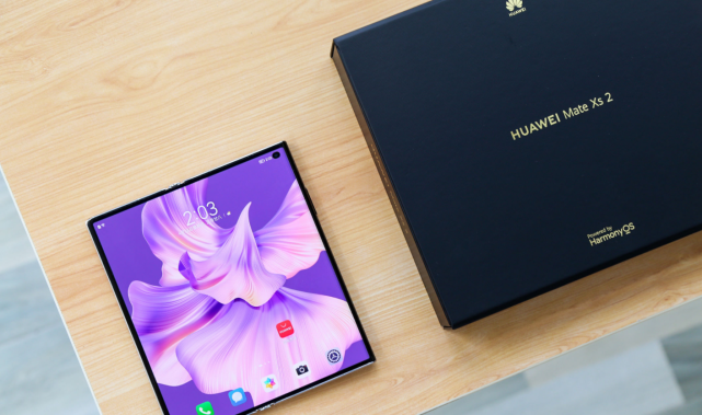 最值得购买的折叠屏华为matexs2今日开售