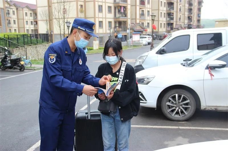 南京彩钢板房