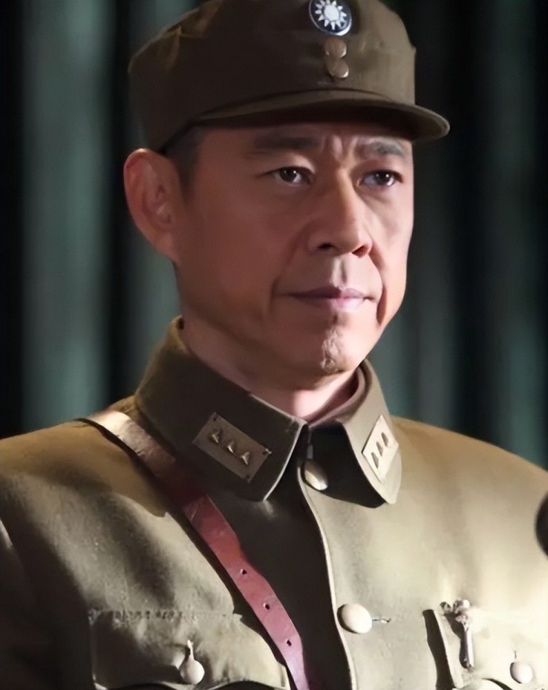 2个月有4部作品在播,张丰毅才是4月,5月的"电视剧男神"_腾讯新闻