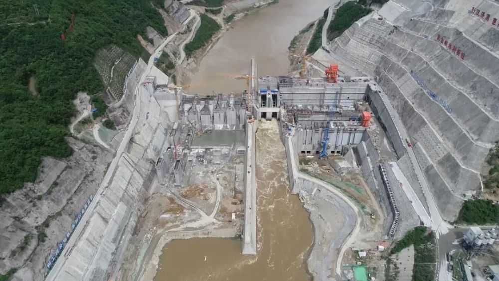 黄金峡水利枢纽工程抢进度赶工期确保按期实现目标