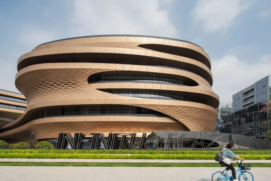 扎哈·哈迪德建筑事务所作品——无限极广场获世界建筑社群网大奖