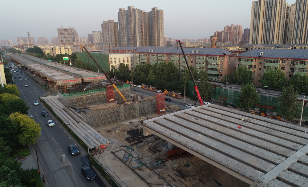 5月6日拍摄的河北省石家庄市北二环与中华北大街互通立交桥(无人机