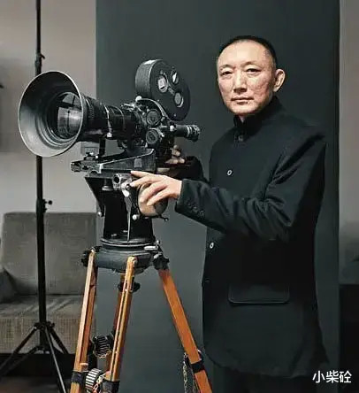 北京电影学院导演系进修班学成归来,峨嵋电影制片厂,任导演,副厂长,走