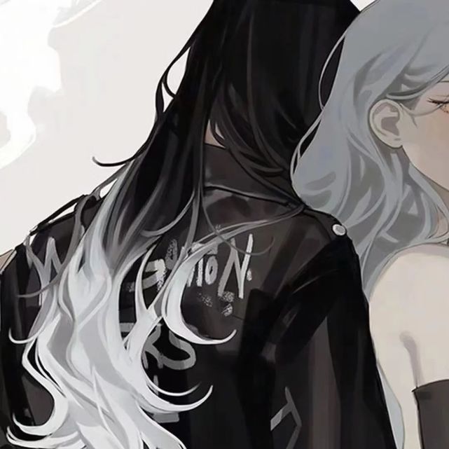 情侣头像丨男朋友占有欲很强是什么体验