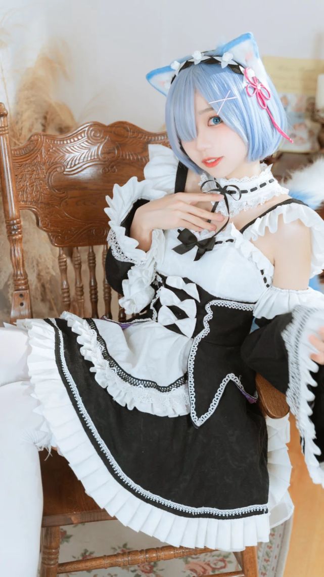 cos:女仆蕾姆cos正片@魔法少女蕉