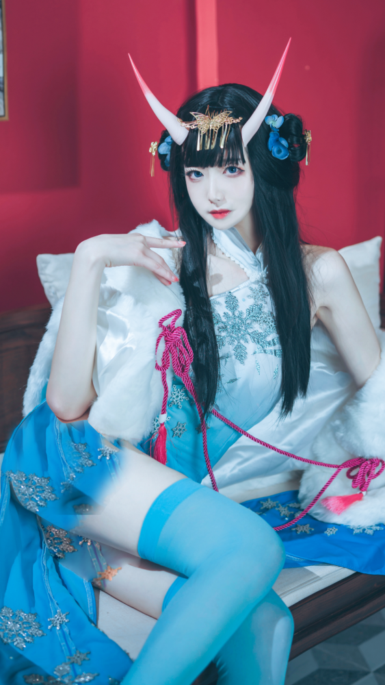 cos:碧蓝航线能代-冬雪沁香cos正片@疆疆