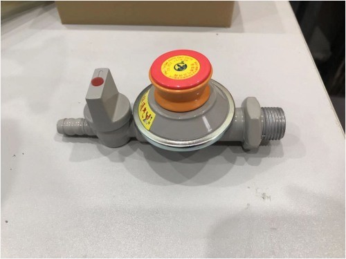 燃气用户快看你家灶前阀门是否需要更换