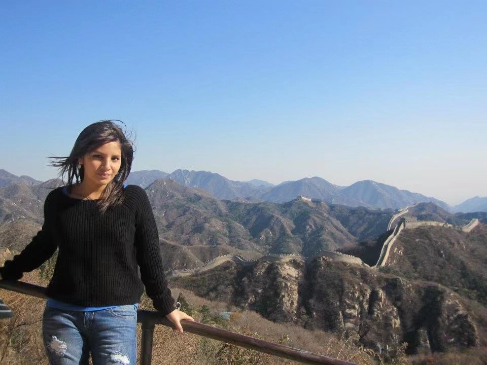 网购"小白"变身专业主播——厄瓜多尔姑娘在华十年的幸福生活_腾讯