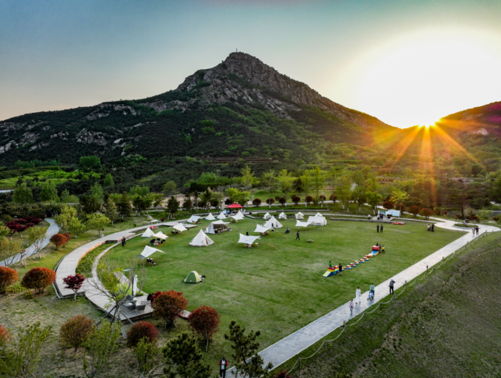 摄影/许乐军摄影/赵勇石老山温泉康养度假村位置:山东省日照市东