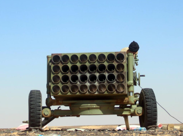 107毫米多管火箭炮图片
