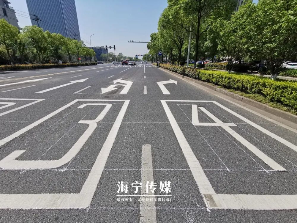 擴散提醒海寧這些路口通行有變開錯車道怎麼辦