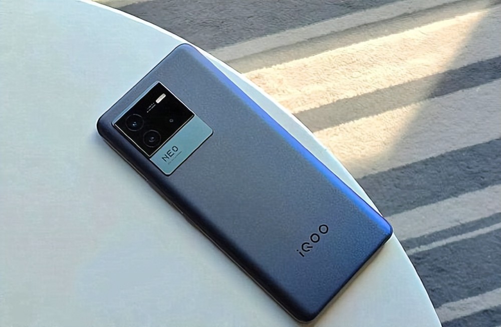 iqoo新机发布!1999买骁龙870 ois防抖!还有80w充电_腾讯新闻