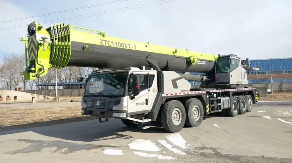 百八十吨的起重机那么多 哪一台是你的菜 腾讯新闻