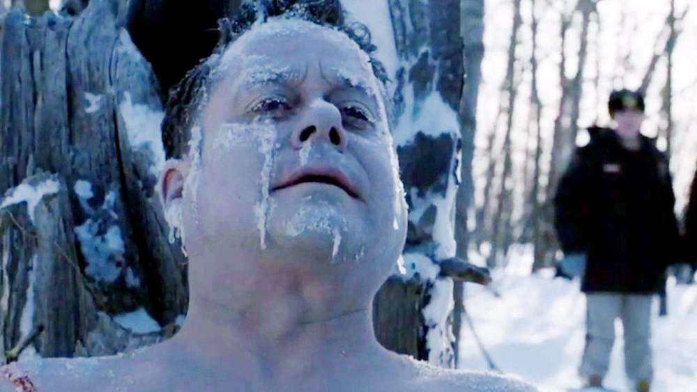 被冻死是怎样地过程从瑟瑟发抖到无意识地赤身躺下