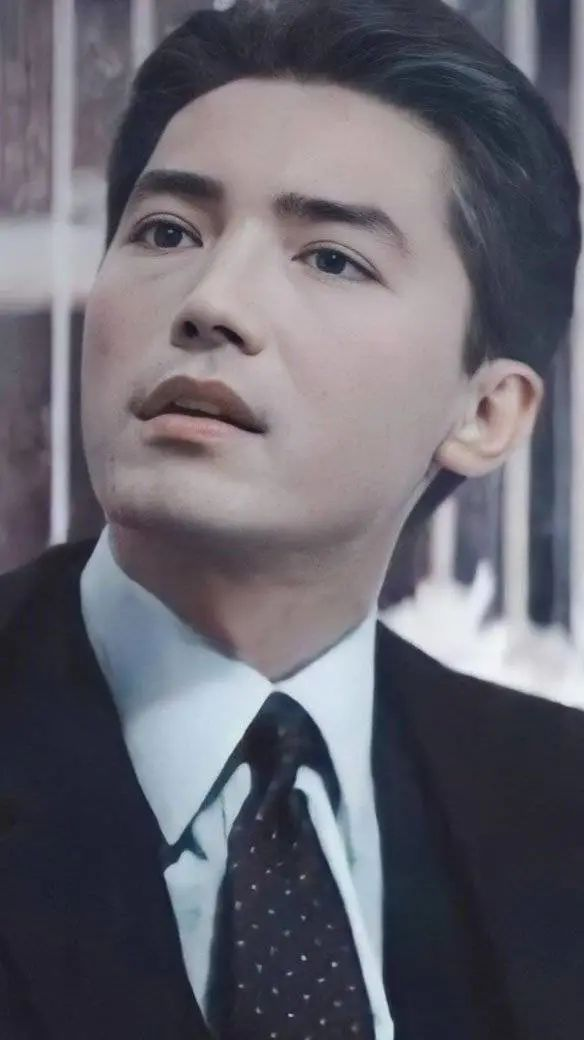 尊龙头像壁纸他可真是太帅了啊