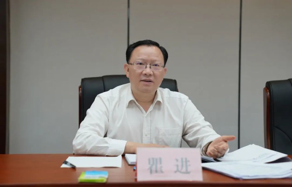 5月7日下午,区委副书记,区长瞿进主持召开叙州区