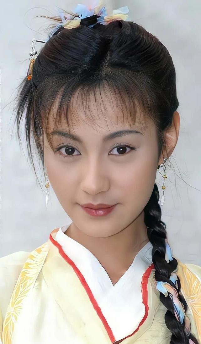 杨雪饰演的江玉燕,都说她长得很像杨颖,她是多少人的童年阴影?|杨雪|