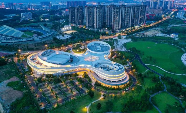 最高3万元请你为福州大学城这个网红地标点睛