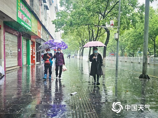 江南华南迎今年来最强降雨广东广西局地雨量或打破历史极值