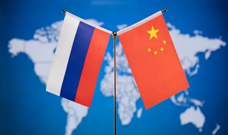 被问到“是否支持俄罗斯人持有人民币”，中国驻俄大使回复有水平