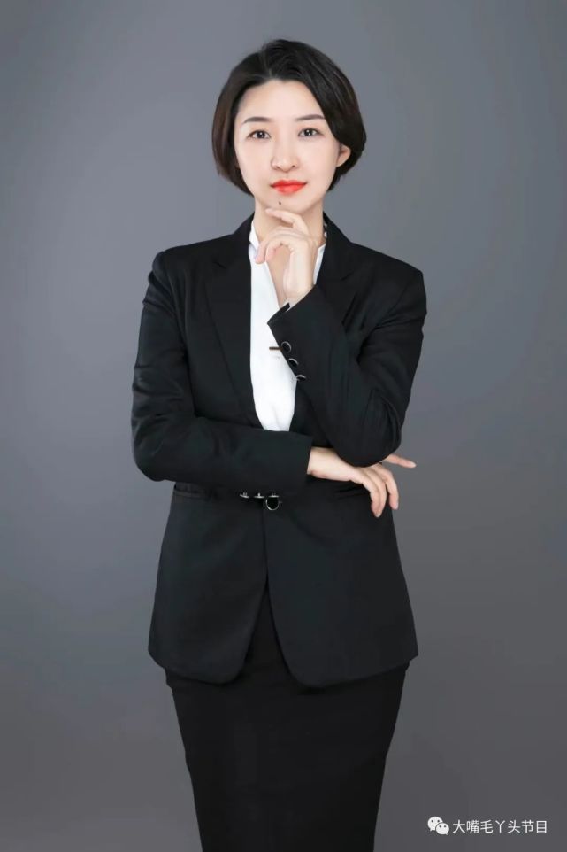 常州市律协劳动与社会保障业务委员会委员,常州市女律师工作委员会