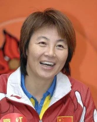 中国女足黄金一代主力门将高红:她想有个家,只能顺其自然